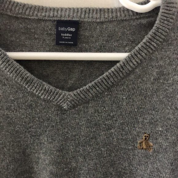 Vintage Gap Gray Sweater with navy Elbow Patches EUC - Picture 4 of 4